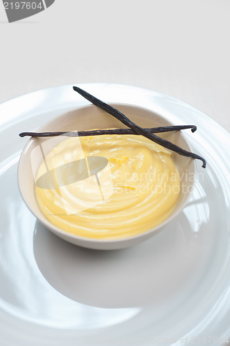 Image of vanilla custard pastry cream with seeds sticks