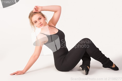 Image of flexible athletic woman