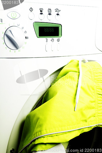 Image of Trousers and laundry.