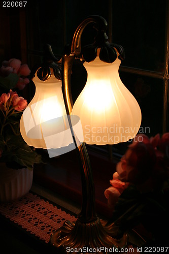 Image of Beautiful lamp in bronze