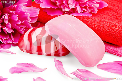 Image of Soap pink with peonies and towels