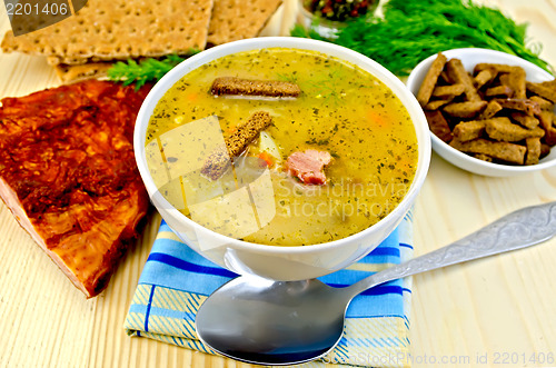 Image of Soup pea with bacon and crispbreads