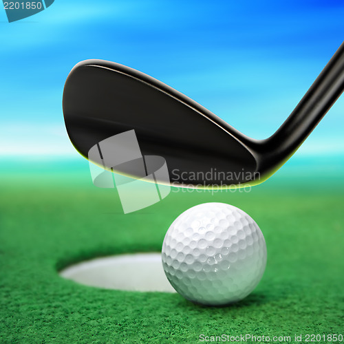 Image of golf ball on lip