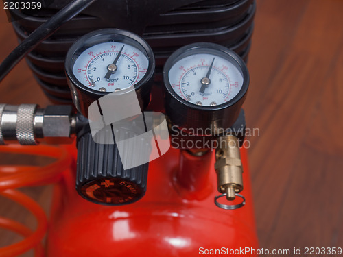 Image of Air compressor manometer