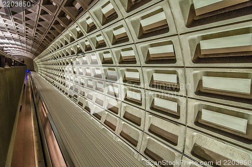 Image of Smithsonian metro station in Washington DC