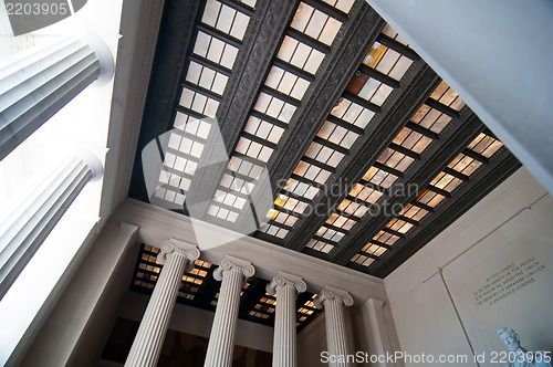 Image of Abraham Lincoln Memorial in Washington DC USA