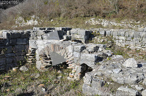 Image of ancient ruins in Nakalakevi