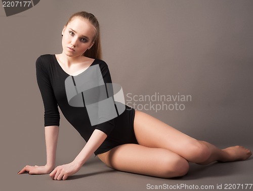 Image of flexible athletic woman