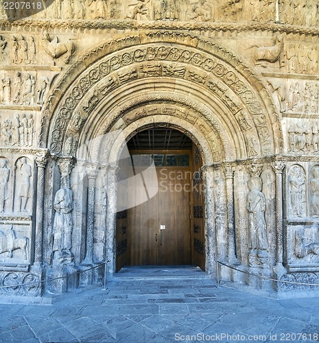 Image of Ripoll monastery original facade