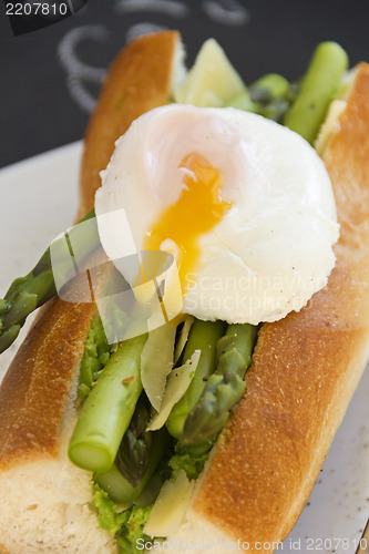 Image of Poached Egg And Asparagus