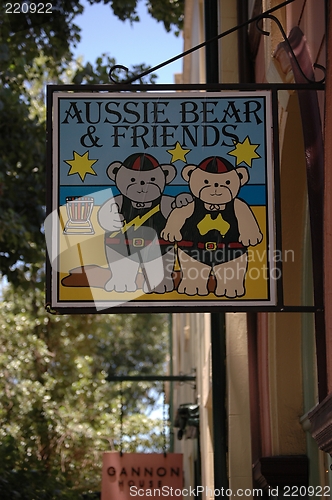 Image of Bears in the Rocks. Sydney