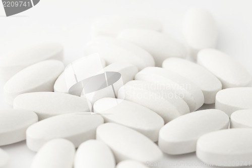 Image of white tablets