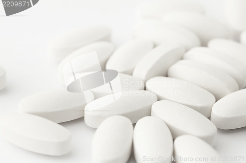 Image of white tablets