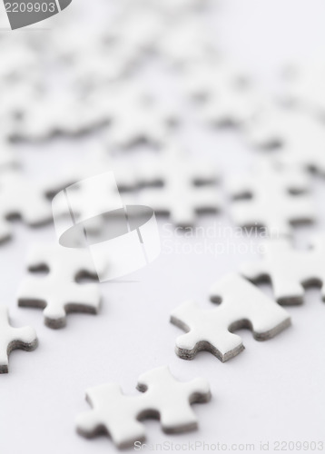 Image of White jigsaw puzzle