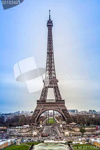 Image of Eiffel Tower in Paris France