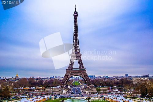 Image of Eiffel Tower in Paris France 