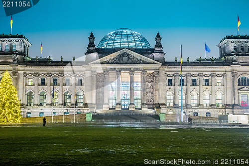 Image of Reichstag building in Berlin