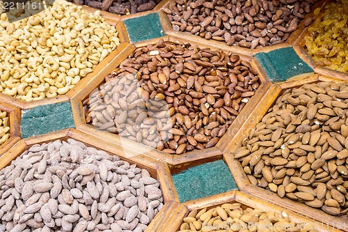 Image of Dried fruit and nuts mix in Dubai market