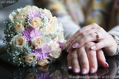 Image of Hand with flowers