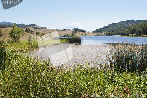 Image of Biviere lake with views of Etna