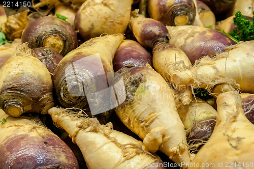 Image of turnip on display at farmers market