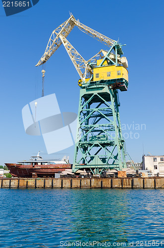 Image of port crane in Sevastopol