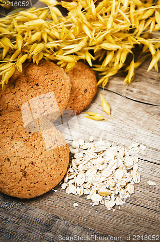 Image of Oatmeal cookies and cereal on the kitchen table