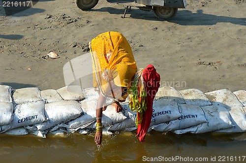 Image of Indian woman