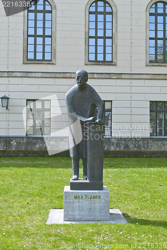 Image of Statue of Max Planck in Berlin