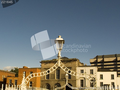 Image of dublin ha'penny bridge