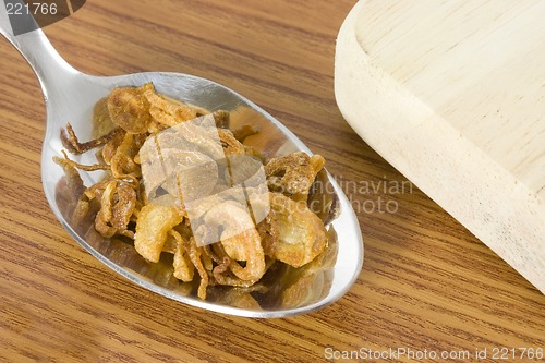 Image of Deep fried sliced shallots

