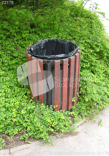 Image of Rubbish Bin