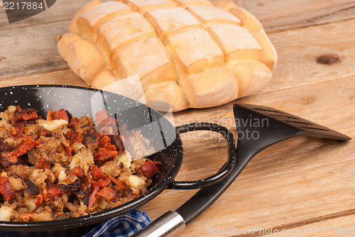 Image of Pan with migas