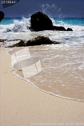 Image of  froth  and coastline in mexico