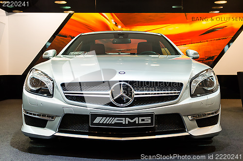 Image of New model of Mercedes-Benz SL63 AMG-series