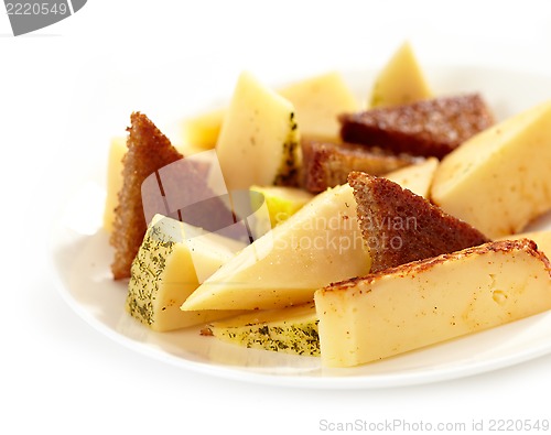 Image of Plate of cheese and bread