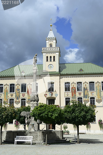 Image of Townhall of Bad Reichenhall in Germany with fountain