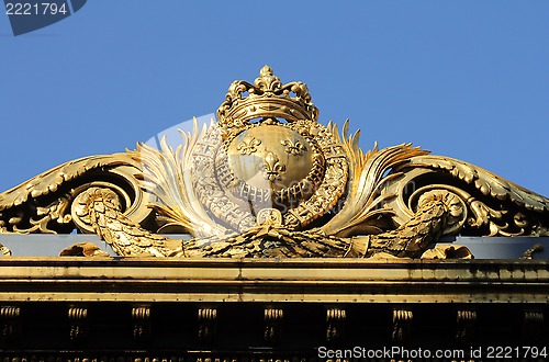 Image of Detail of the golden gate at the justice palace in Paris