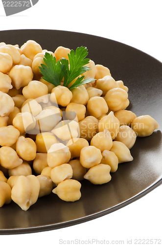 Image of Chickpeas in a brown plate
