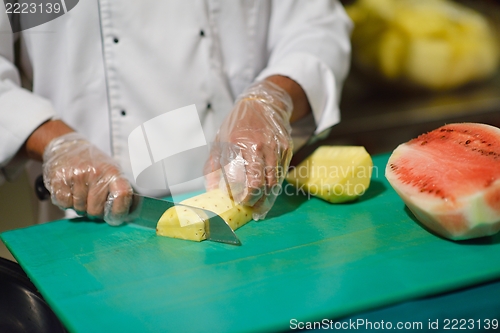 Image of buffet food
