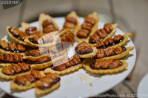 Image of buffet food