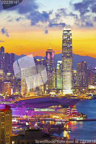 Image of Hong Kong buildings at sunset