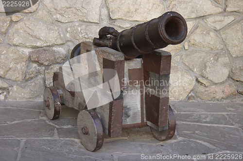 Image of cannon