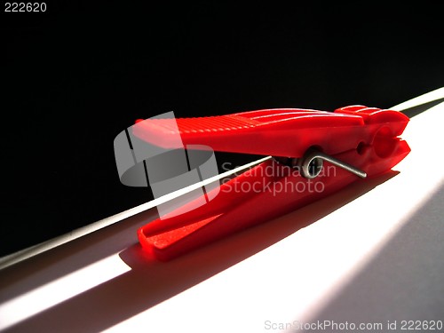 Image of ''Red clothes peg 1''