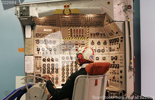 Image of Display of a pilot and control panel - EDITORIAL.