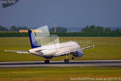 Image of Plane landing