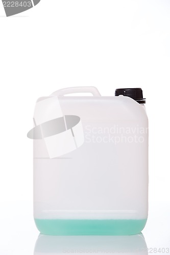 Image of Canister and liquid