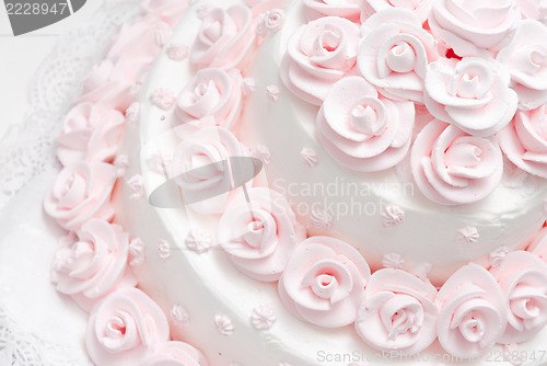 Image of Pink and white delicious luxurious wedding cake