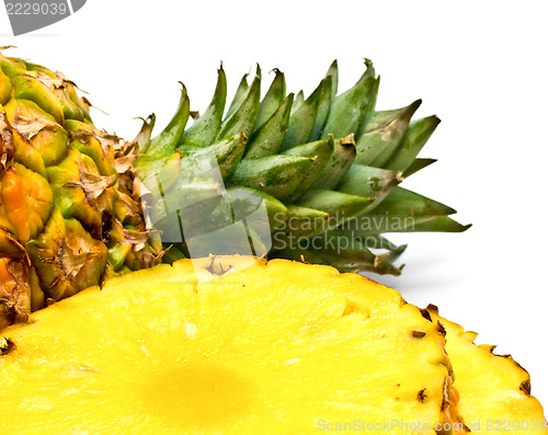 Image of slices of pineapple