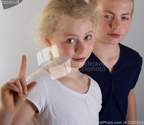 Image of Brother and sisters